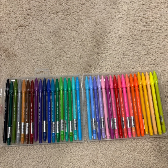 Pen Markers Stationary - Picture 2 of 2